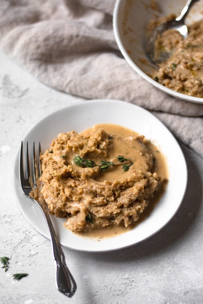 Roasted Mashed Cauliflower with Paleo Vegan Gravy